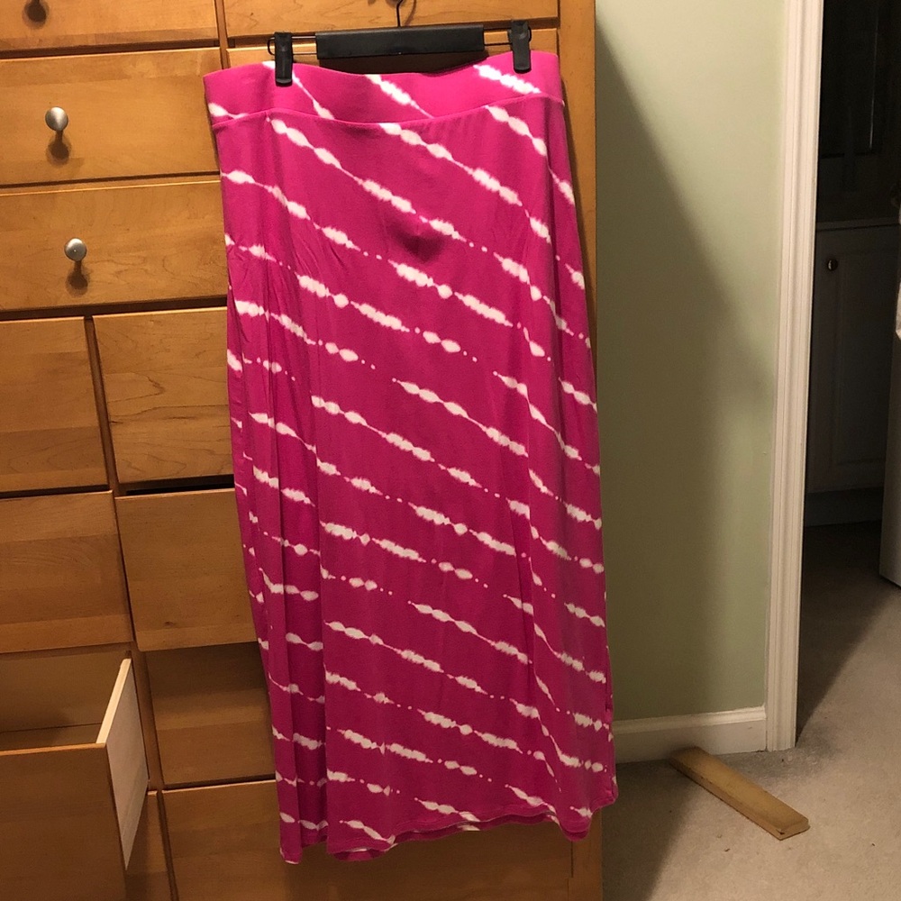Vibrant Pink Tie-Dye Maxi Skirt